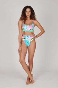 Tide + Seek Sustainable swimwear model wearing Saved By The Bell Fitness Bikini Top and High Waisted Bikini Bottoms